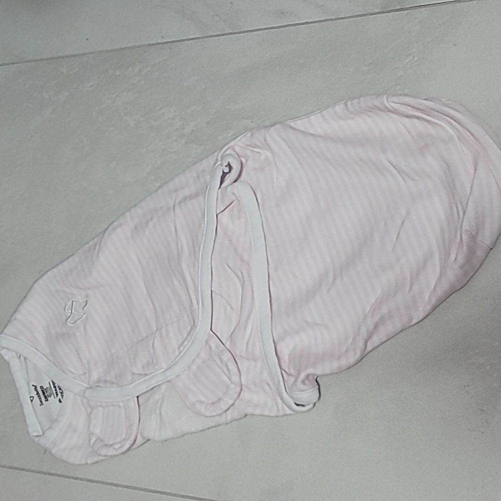 SwaddleMe Light Pink Striped Swaddle NWOT
